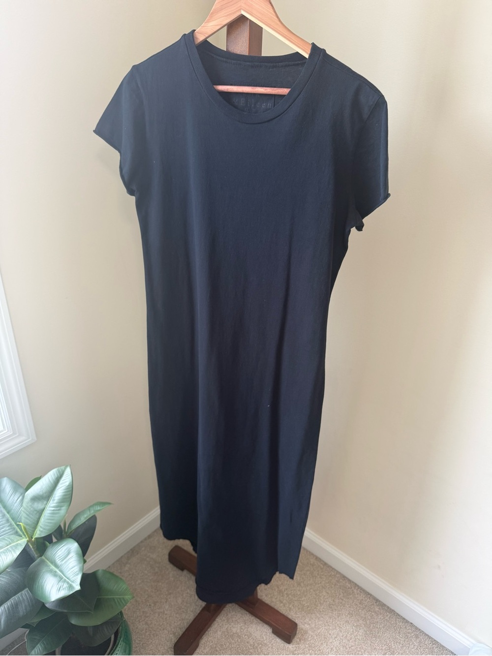 Frank & Eileen Black Maxi T-Shirt Dress